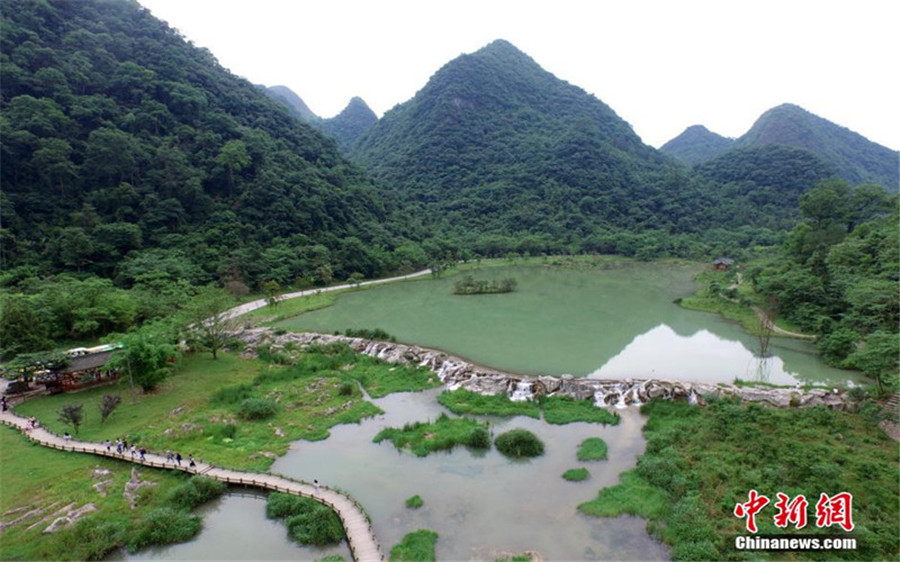 Experiencing ecotourism in Qiannan Buyi and Miao Autonomous Prefecture