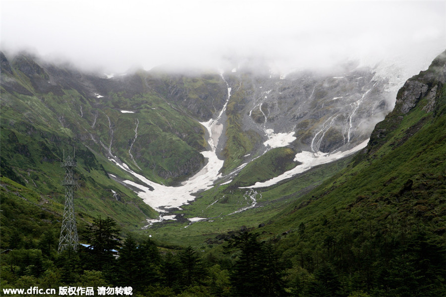 China's 10 most beautiful hiking trails