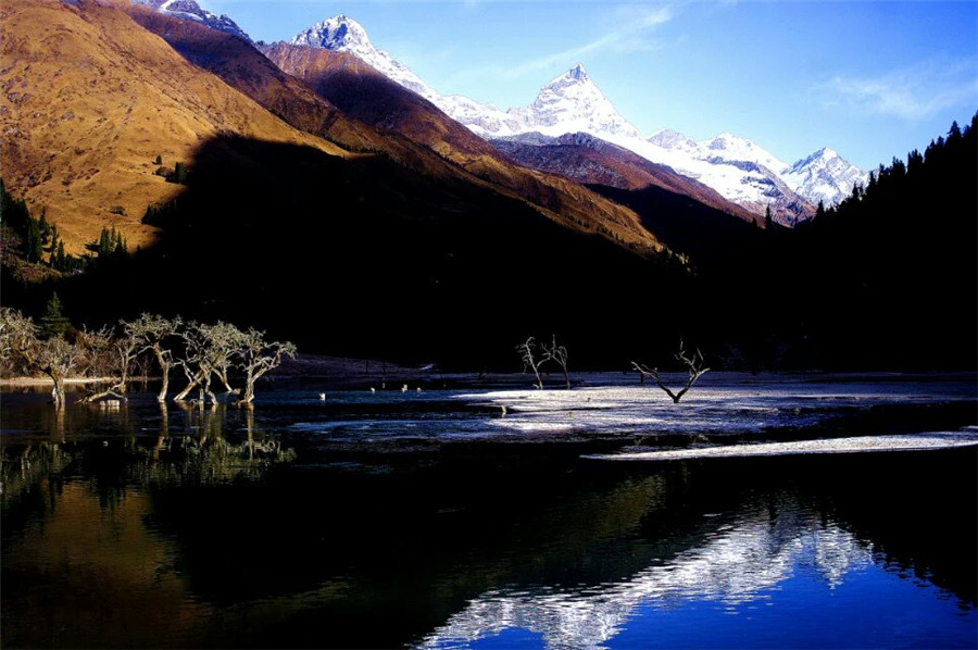 Breathtaking scenery of western Sichuan