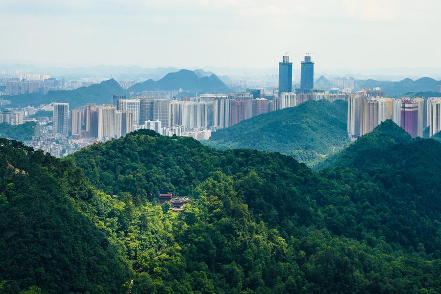 Гуйян. Гуйян хуагоюань. Гуйян Китай. Guiyang Китай. Гуйян Китай достопримечательности.