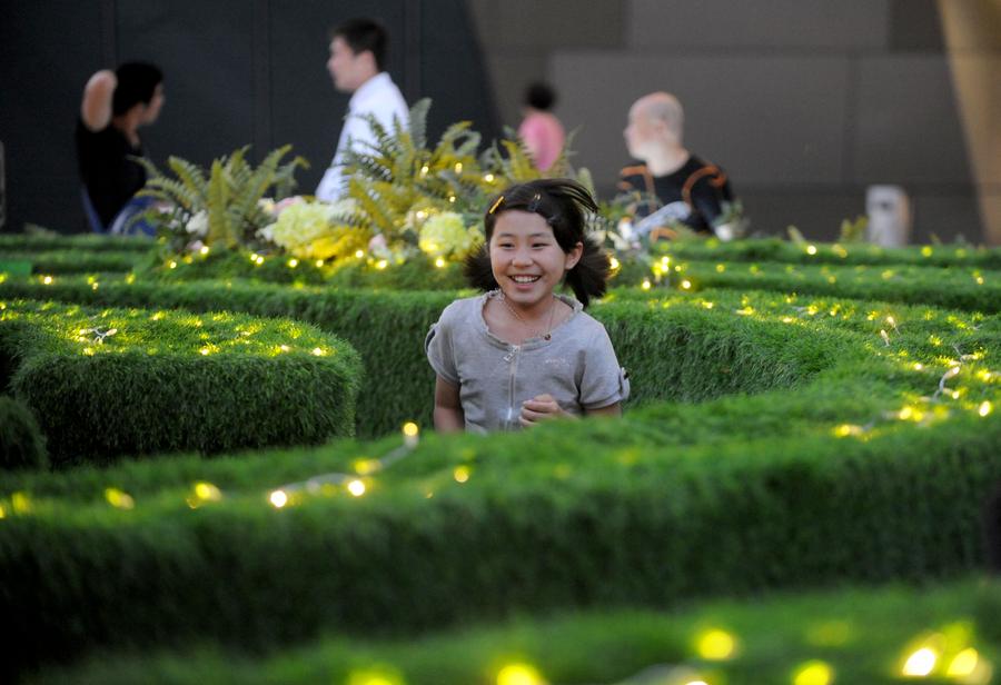 Garden maze built in downtown Shenyang
