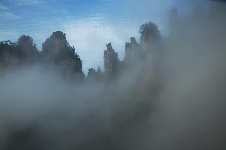 Fog scenery seen in Zhangjiajie