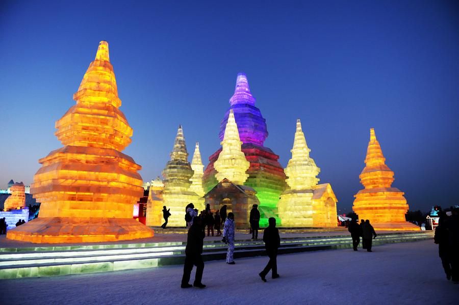 Harbin Ice and Snow World opened to public in NE China