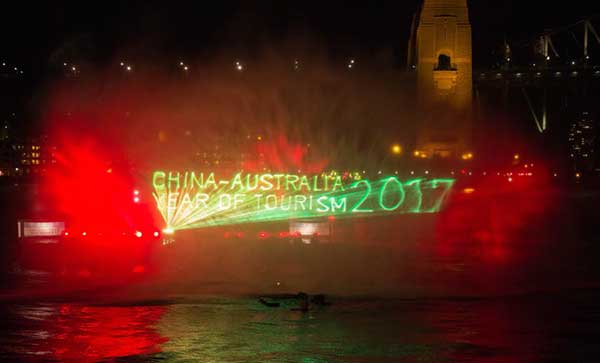 Confident Chinese travelers seek adventure in Australia