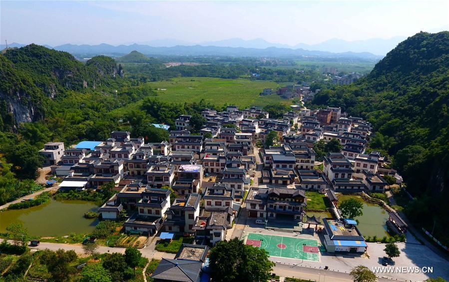 Rural tourism in Guangxi helps to boost economy with karst landform