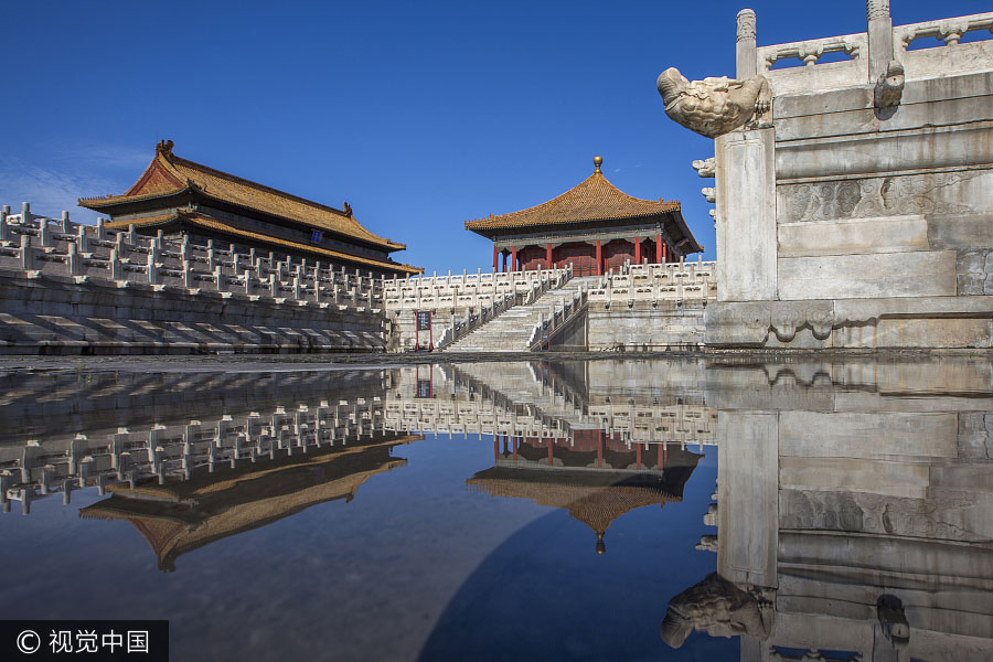 Blue sky brightens the Forbidden City
