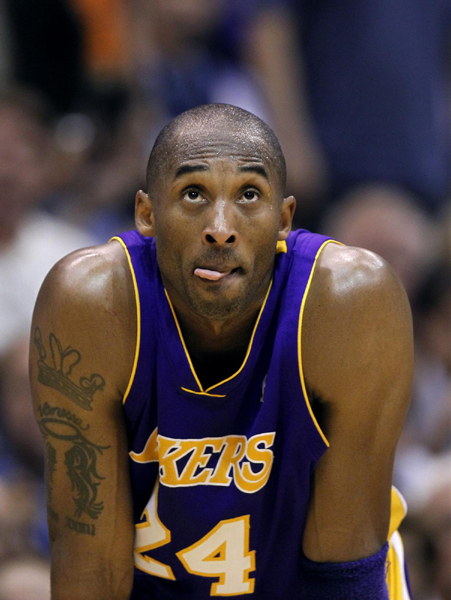 NBA：科比32分 湖人4:0横扫爵士会师太阳