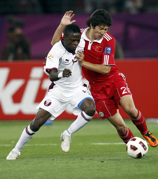 亚洲杯:中国队0:2完败卡塔尔队