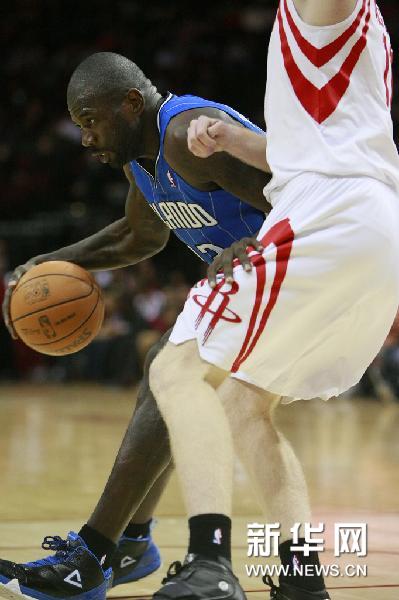 NBA：魔术118:104小胜火箭
