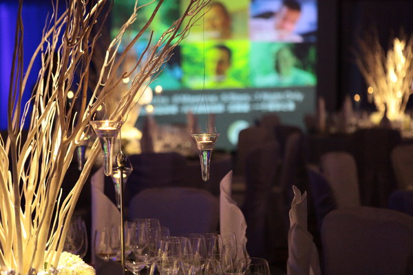 An intimate dinner with the stars