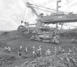 Czech coal safari offers excavators instead of giraffes