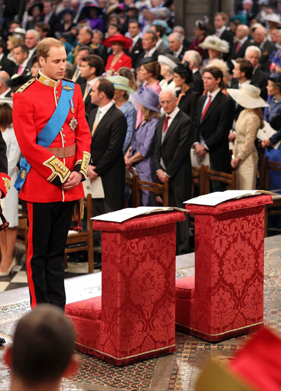 William and Kate marry as world watches