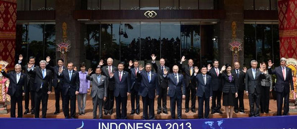 APEC leaders call for sustainable growth with equity