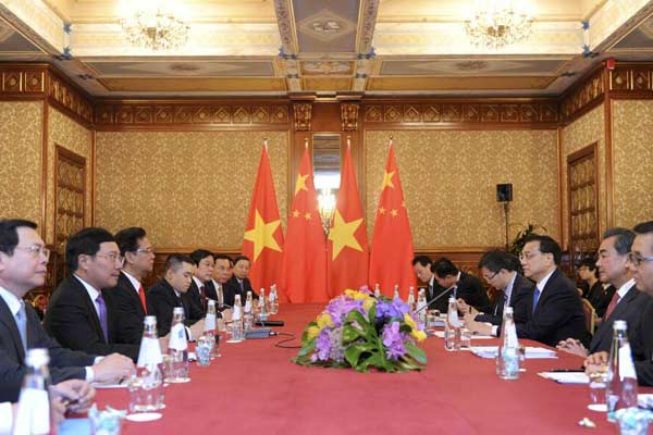 Li hopes China and Vietnam will implement consensus