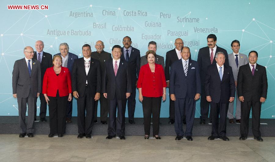 Xi attends summit with LatAm and Caribbean leaders