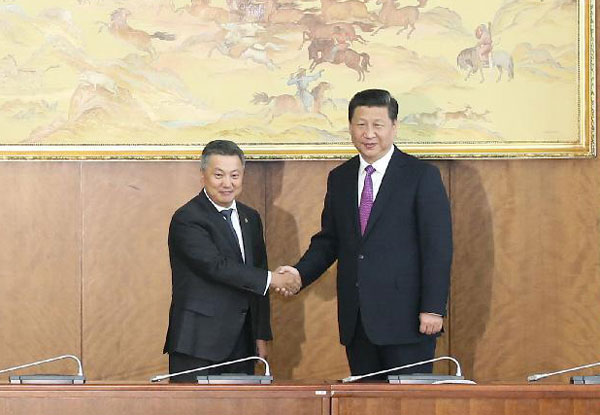 President Xi urges Mongolian parliament to endorse bilateral cooperation