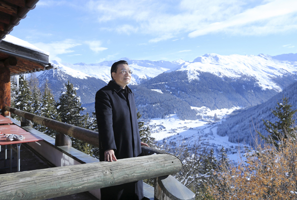 Peaceful moments ahead of Davos Forum