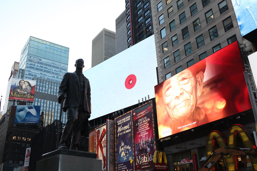 Video for Chinese WWII veterans airs in Times Square