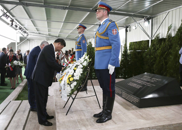 President Xi pays homage to Chinese killed in 1999 embassy bombing