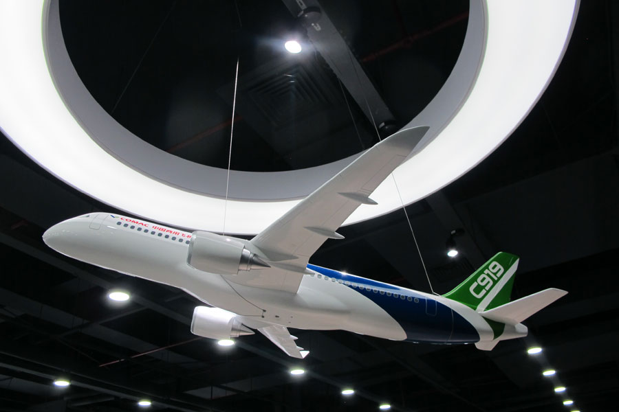 Air, sea, and land projects show economic development of Xiamen