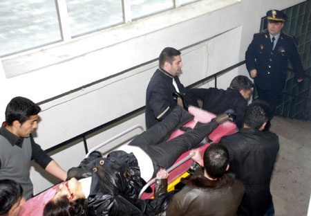 13 dead in Azeri college shooting