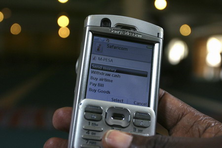 Experts warn mobile phones face hacking threat