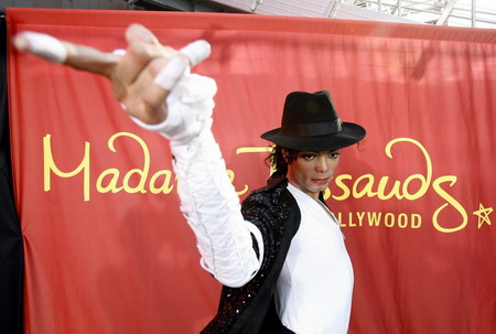 Michael Jackson wax figure unveiled in Hollywood