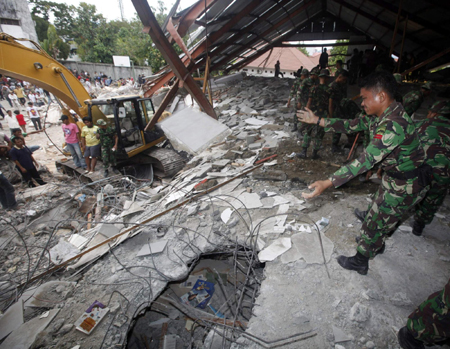 Indonesian quake toll at 1,100