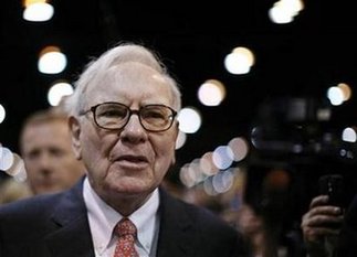 Buffett buying Burlington rail for $26B