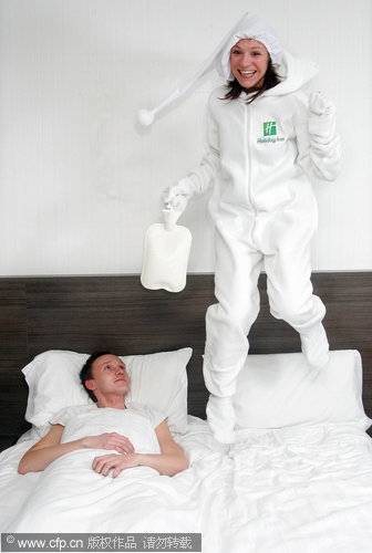 Human 'bed-warmers' at Holiday Inn