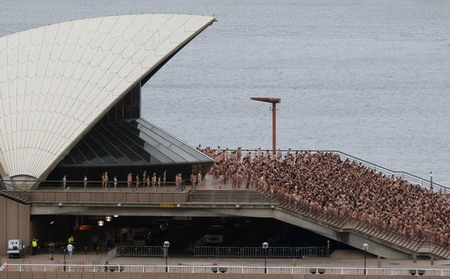 5,200 Australians bare all for photo shoot