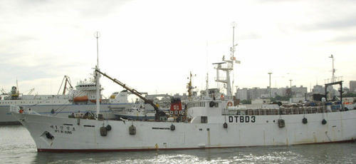 22 feared dead as ROK boat sinks