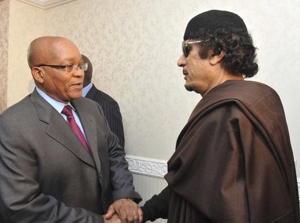 Zuma says Gadhafi refuses to leave Libya