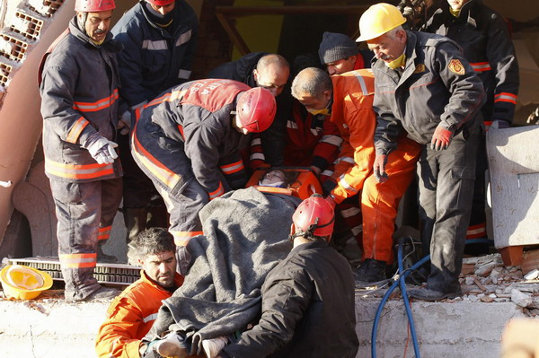 Turkey quake death toll exceeds 260
