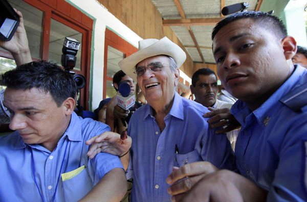Nicaraguan people elects president