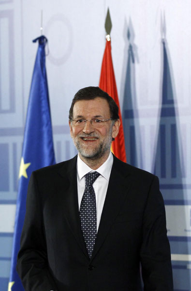 Mariano Rajoy sworn in as Spanish PM