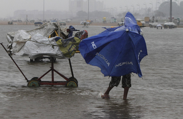 Cyclone Thane lashes India's south coast