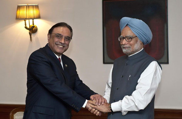 Talks with Zardari constructive: Indian PM