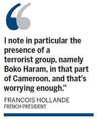 French hostages taken into Nigeria