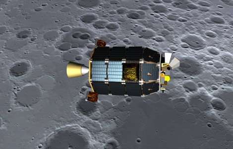 NASA launches robotic explorer to moon
