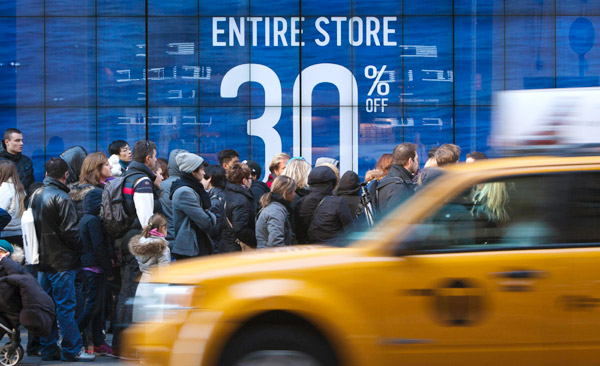 Americans kick off 2-day holiday shopping marathon