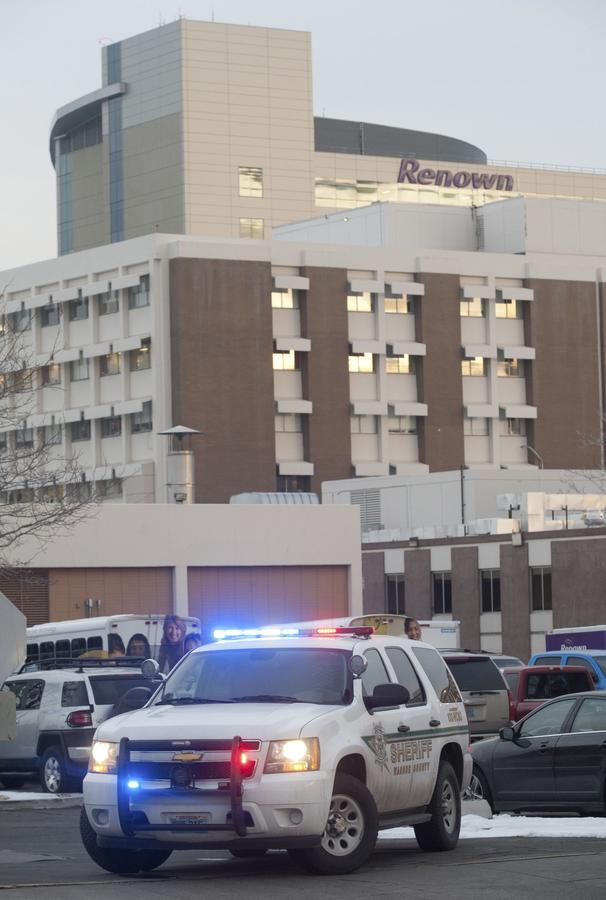 Gunman kills himself, 1 other at Reno hospital