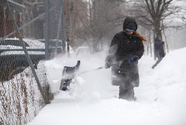 'Life-threatening' cold bites US Midwest