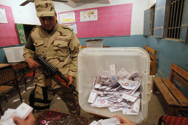 Egypt voters overwhelmingly approve Constitution