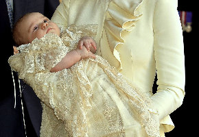 Poor weather greets baby prince