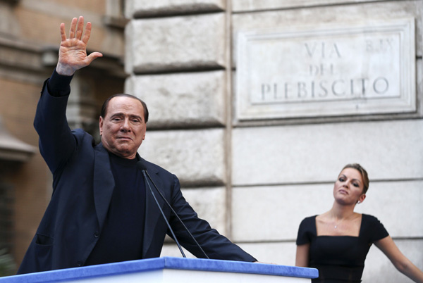 Berlusconi ordered to do community service