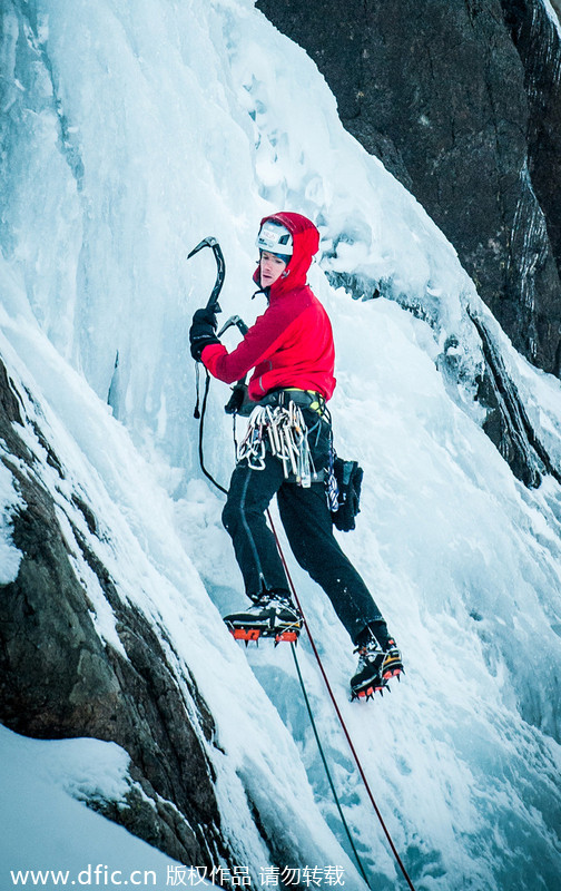 One handed climber scales UK's toughest routes