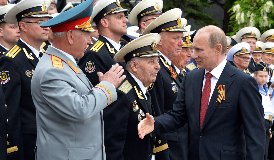 Putin makes triumphal visit to Crimea