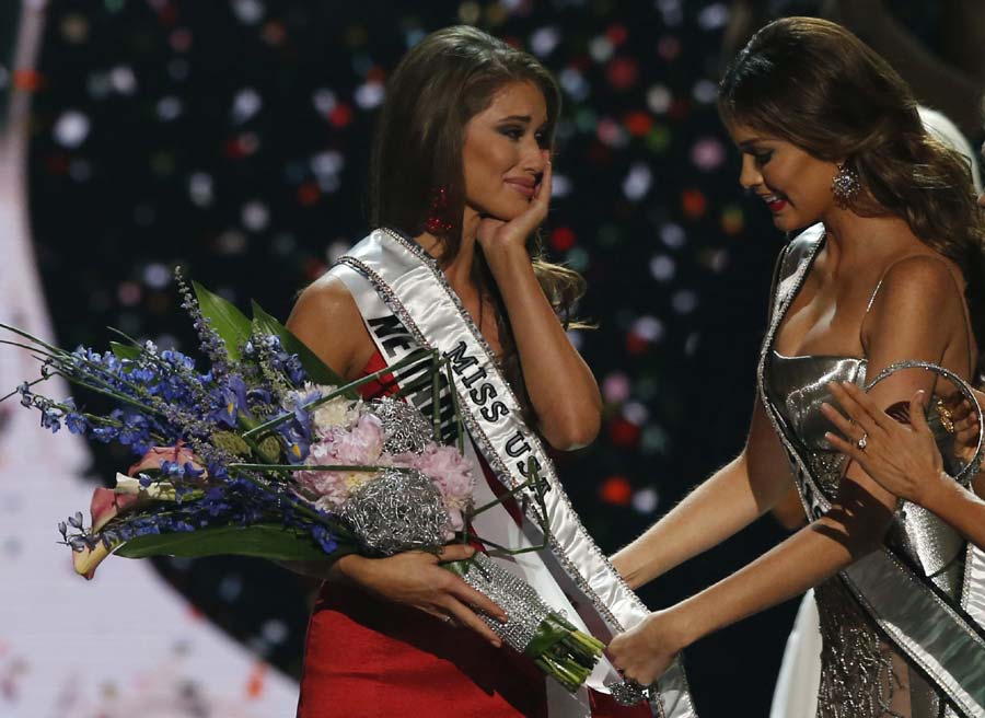 Miss Nevada Nia Sanchez crowned as 63rd Miss USA[1]