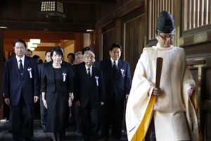 Japanese minister plans to visit notorious wartime shrine